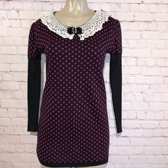 Black sweater dress w pink dots lace & rhi… - Picture 1 of 6